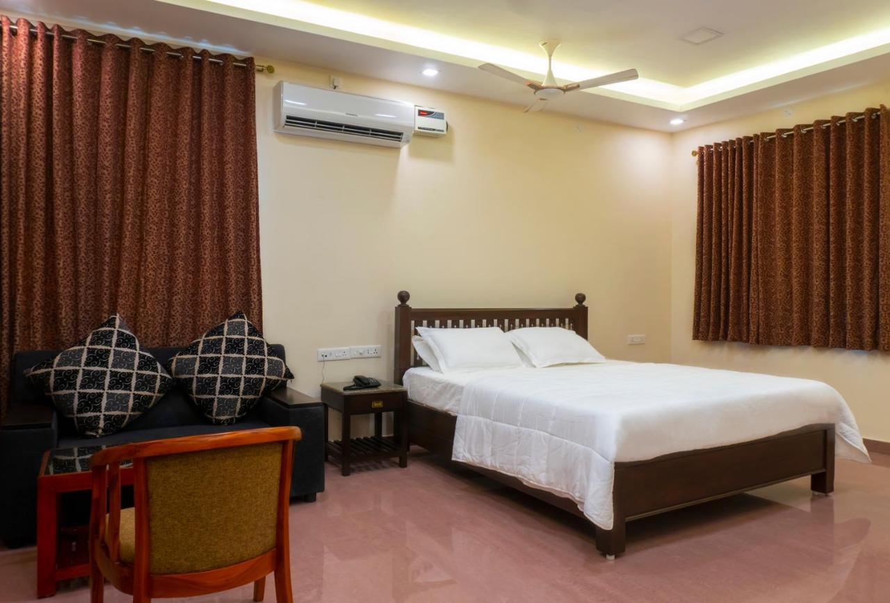 Pranaav Beach Resort Pondicherry Exteriör bild